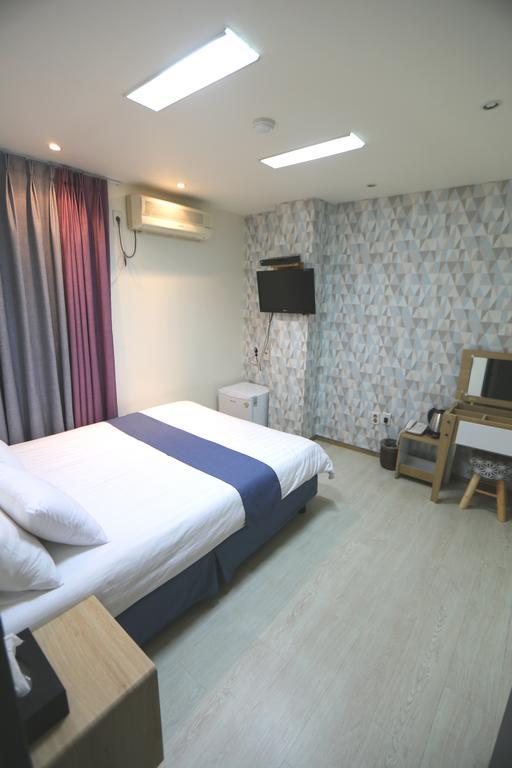 Must Stay Hotel Myeongdong Séoul Extérieur photo