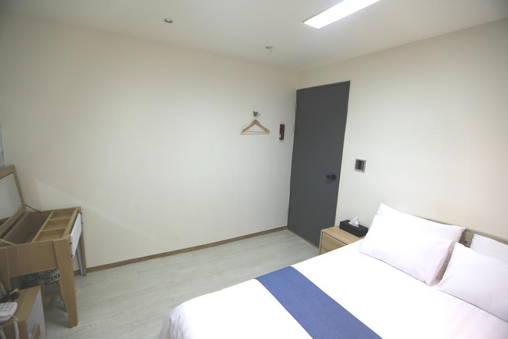 Must Stay Hotel Myeongdong Séoul Extérieur photo