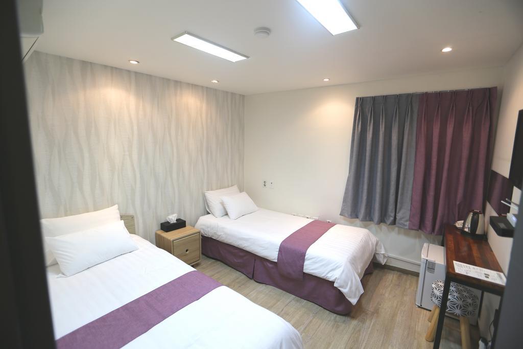 Must Stay Hotel Myeongdong Séoul Extérieur photo